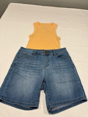 d. jeans Light Blue Denim Shorts